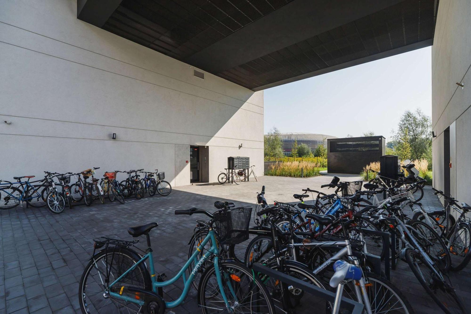 Cozy With Parking And Terrace In By Renters Kraków
