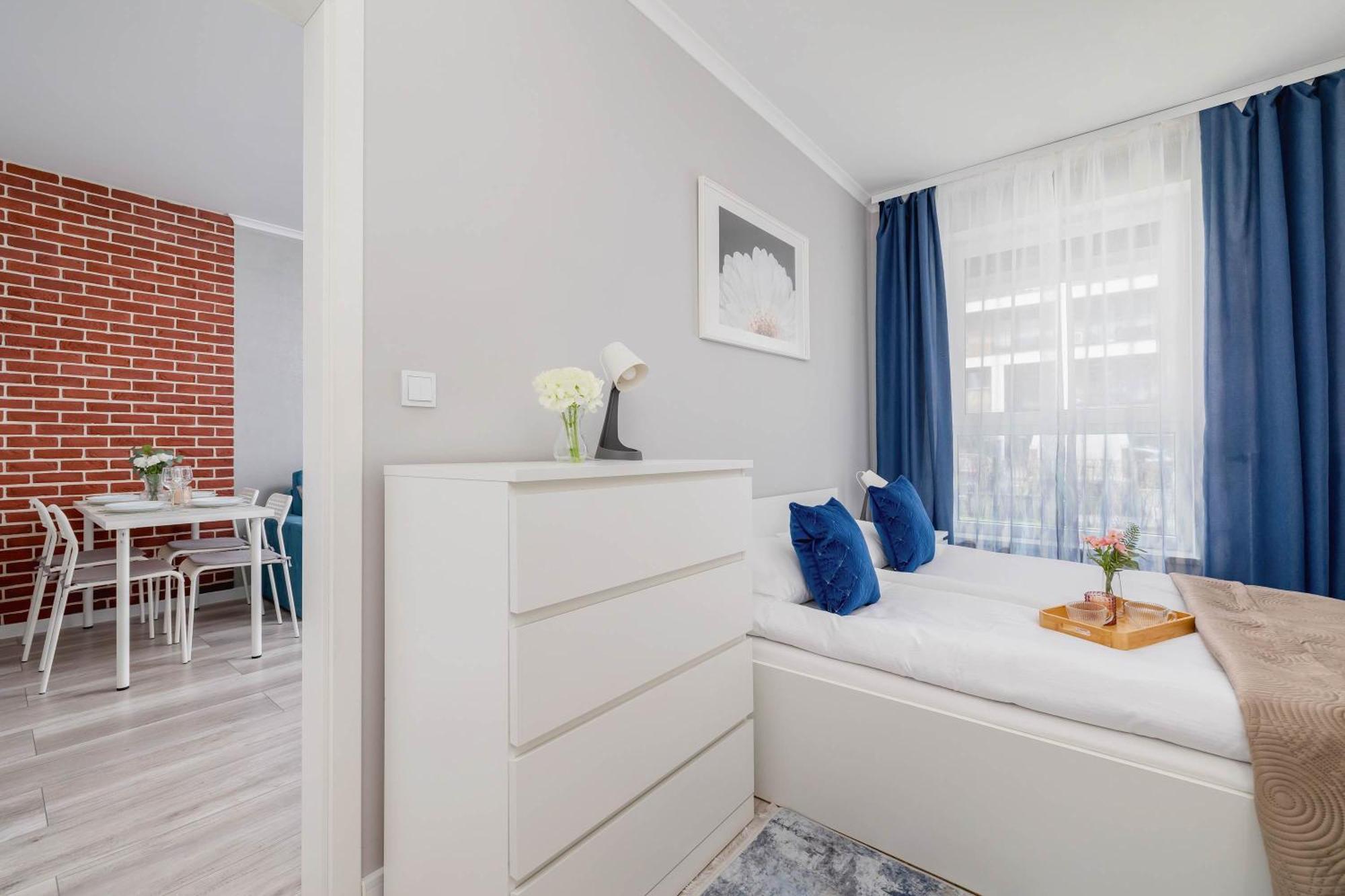 Apartament Cozy With Parking And Terrace In By Renters Kraków