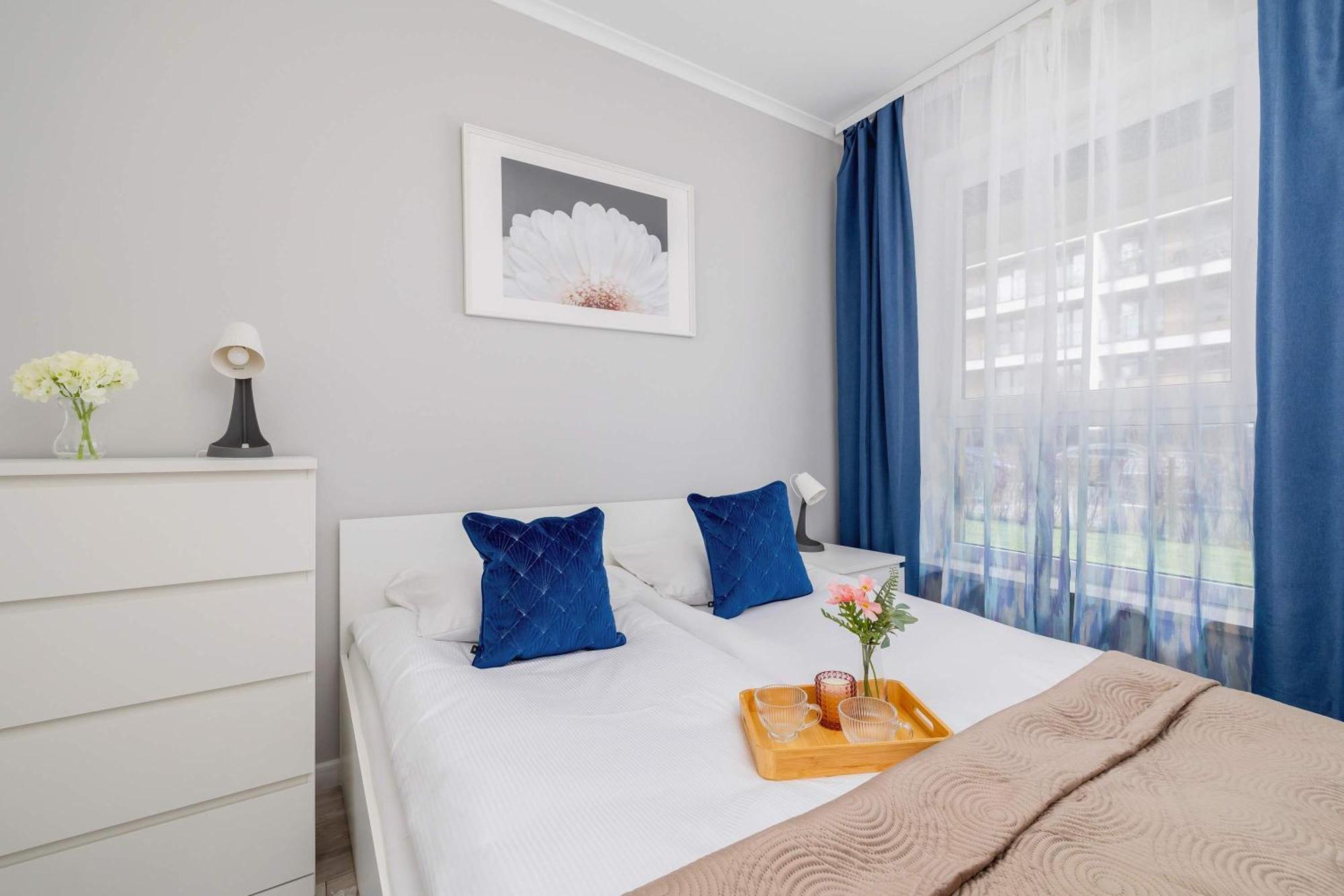 Cozy With Parking And Terrace In By Renters Kraków