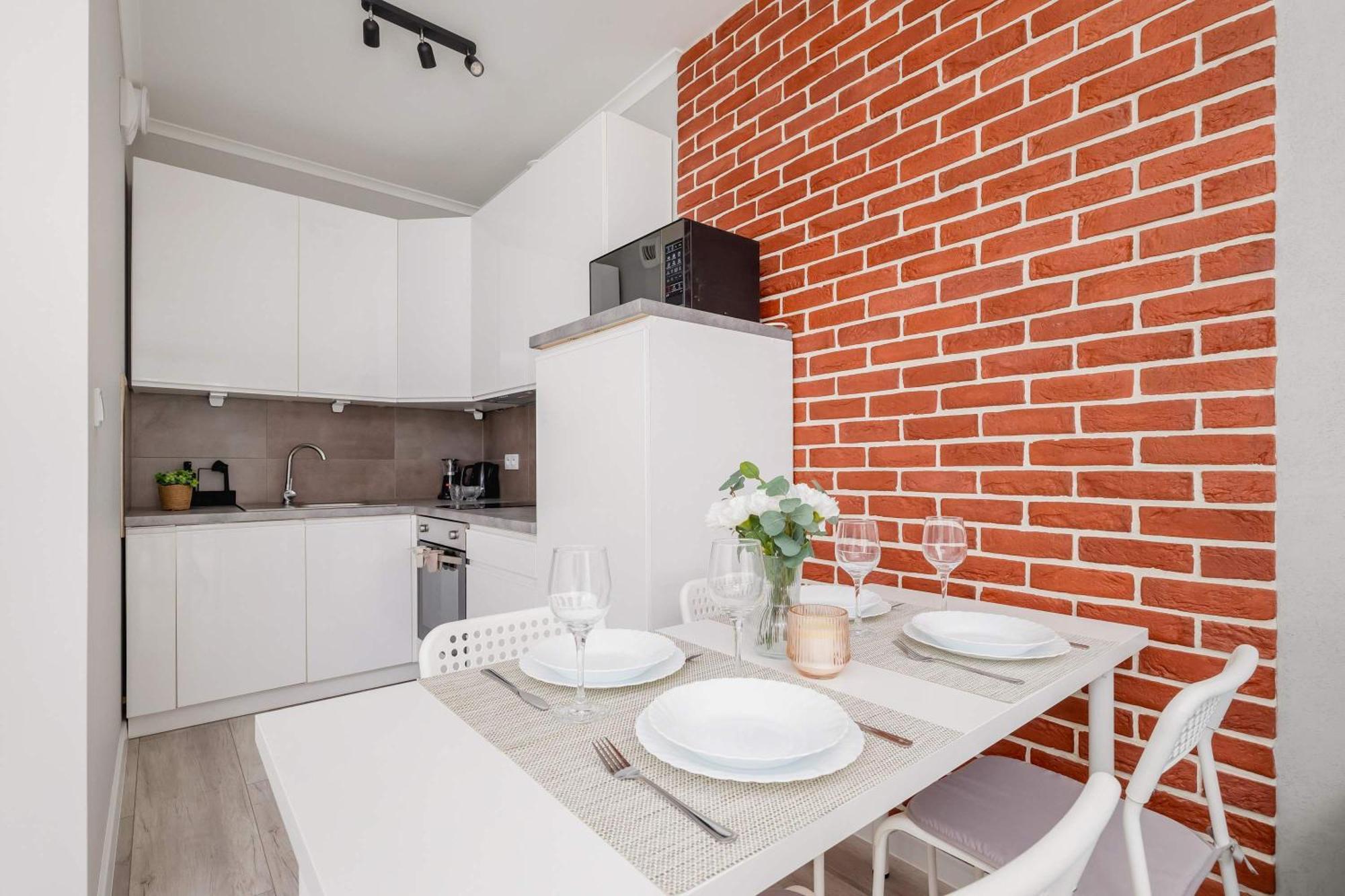 Cozy With Parking And Terrace In By Renters